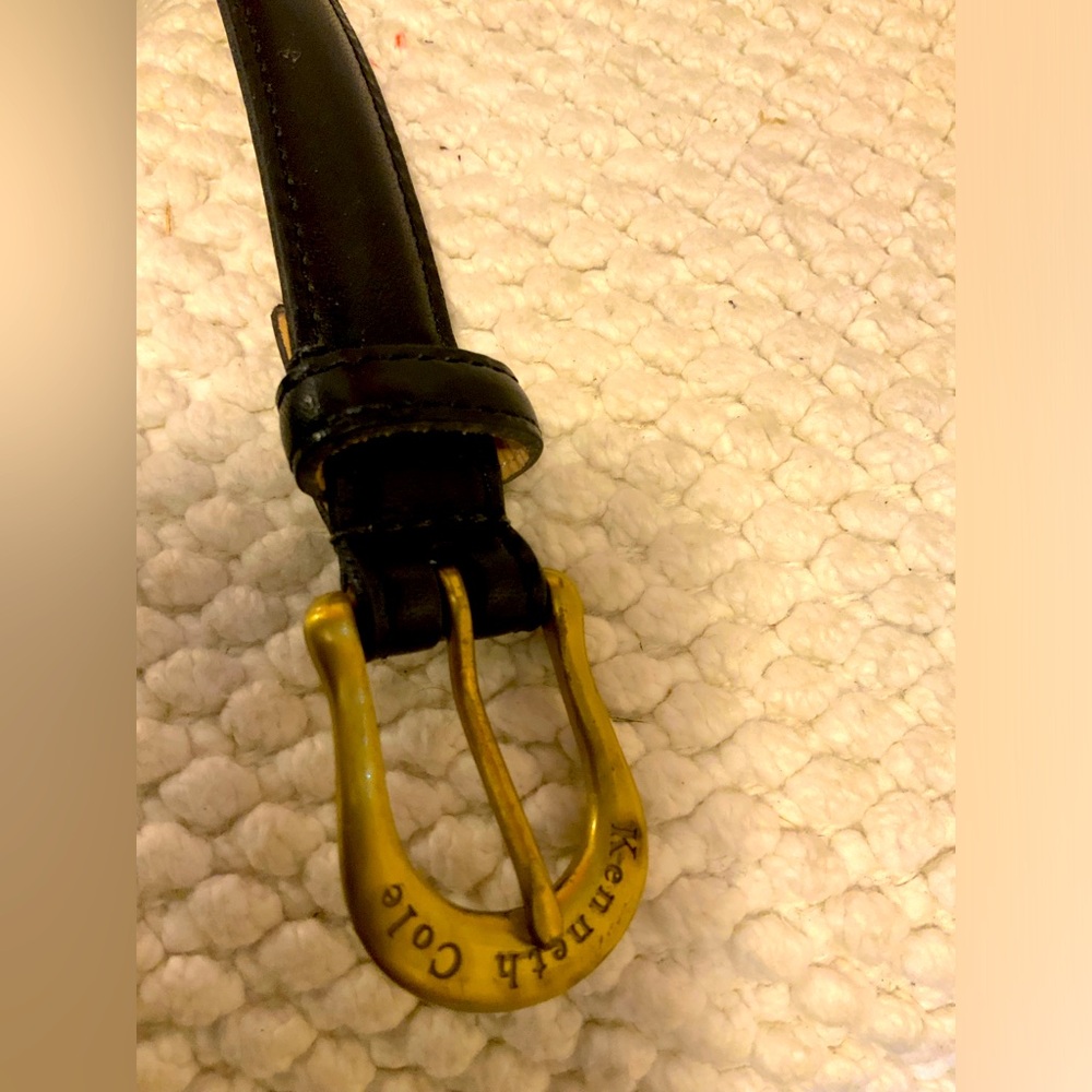 KENNETH COLE LEATHER BELT